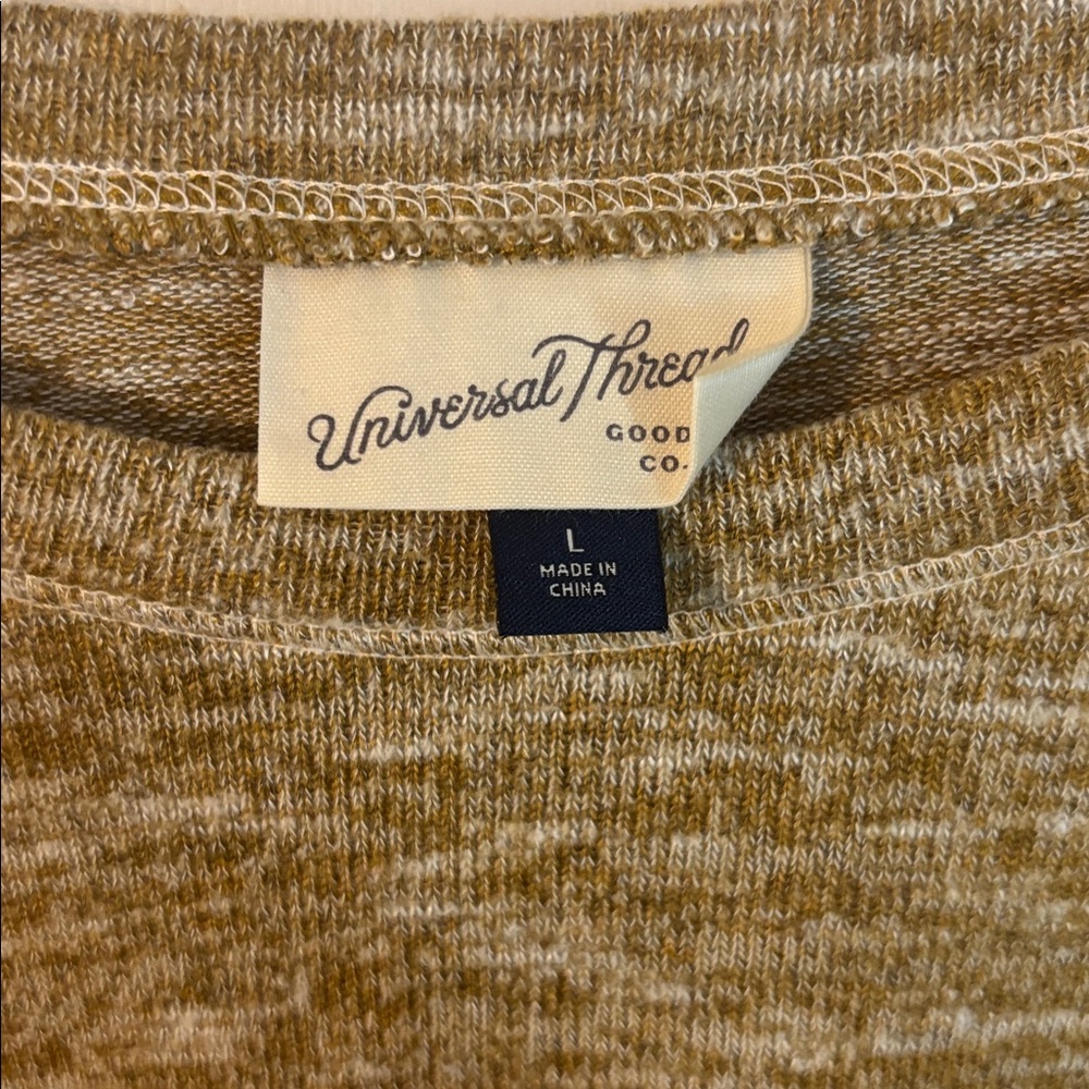 Universal Thread Knit Sweater - Picture 3 of 4